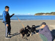 冬の逗子海岸～富士山とワンちゃんたち～
